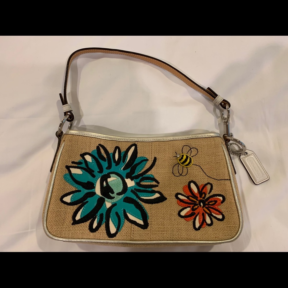 Like New Coach Shoulder Bag